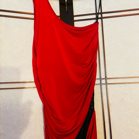 Sexy Red Dress - Picture 2 of 7